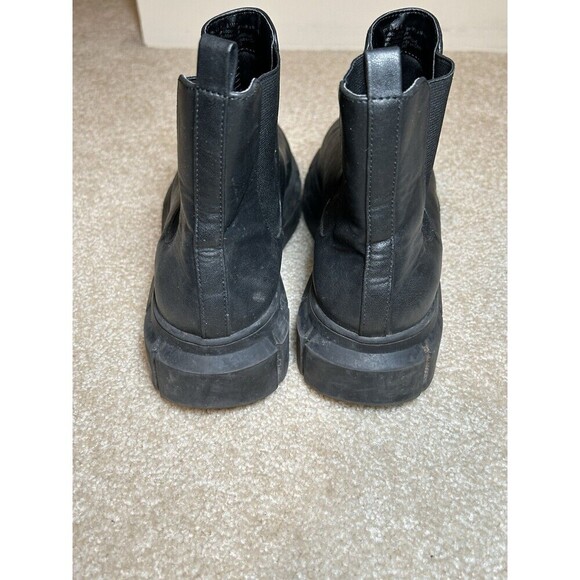 BP Women Black Round Toe Pull On Ankle Chelsea Boots Size 8.5 M - Picture 4 of 10